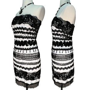 Short black and white strapless dress